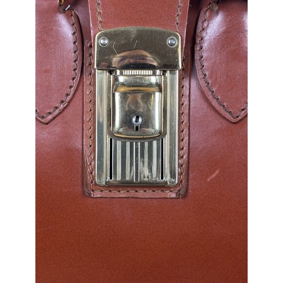 VTG Brown Leather Automatic Brass Hardware Doctor Bag Satchel Frame Gladstone - Picture 3 of 9